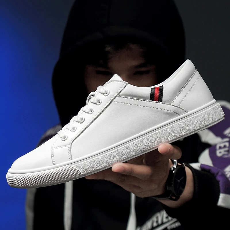 

2025 Men's New Autumn Breathable White Sneakers - Stylish Casual Loafers with Premium Feel