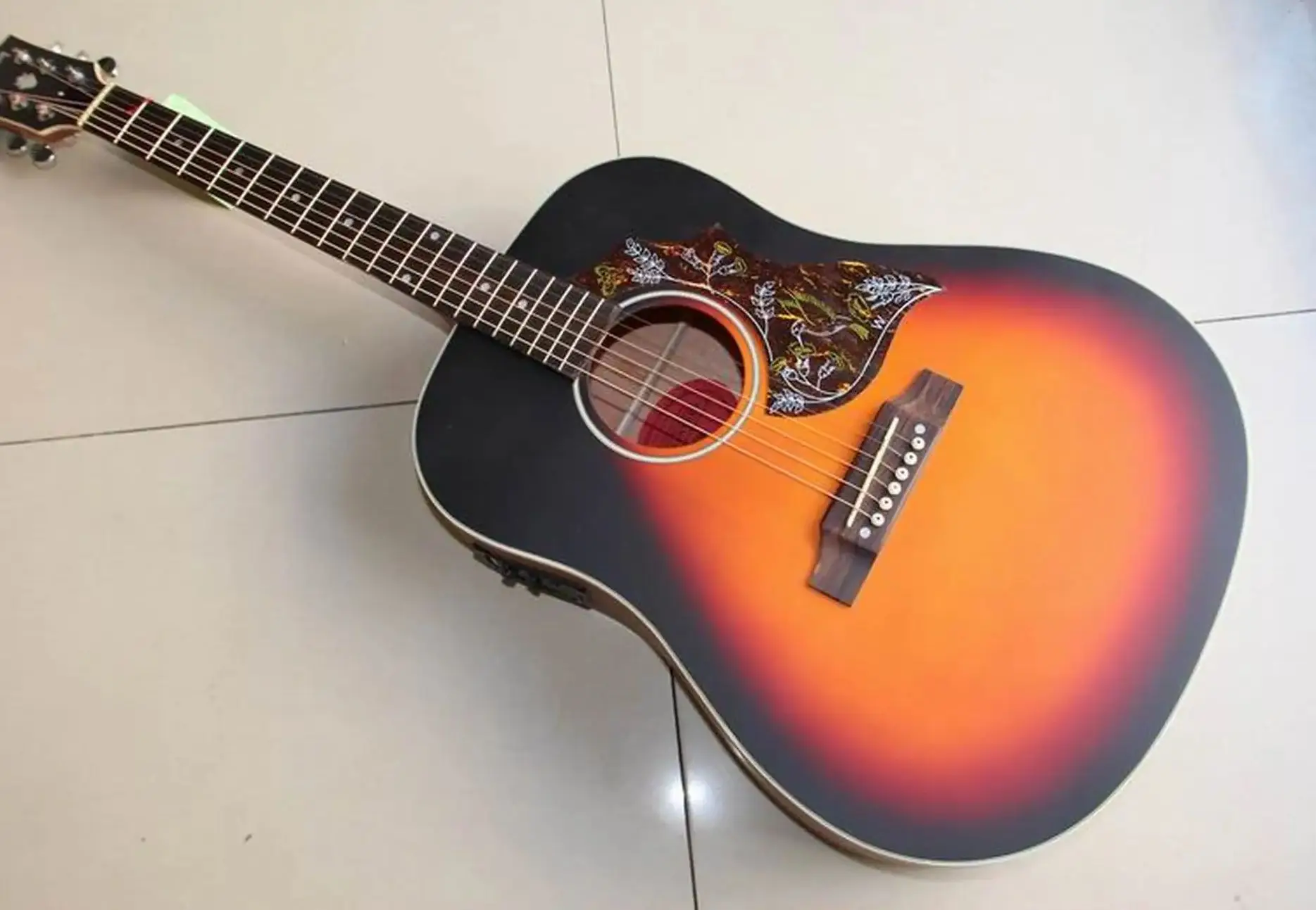 New Arrivae Hummingbird Acoustic Electric Guitar In Matte Vintage Sunburst 111008