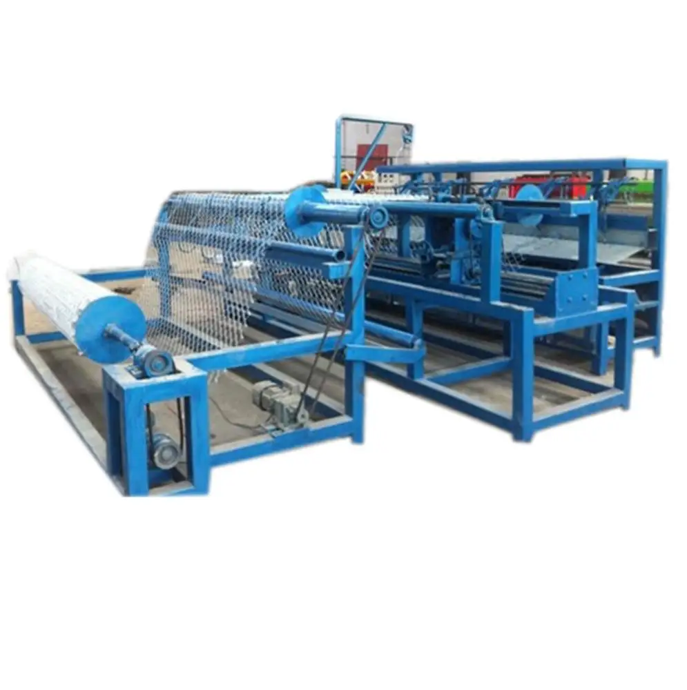Easy Operate Wire Mesh Making Machine Chain Link Fence Machine For Farm Fence Diamond Net Manufacturing