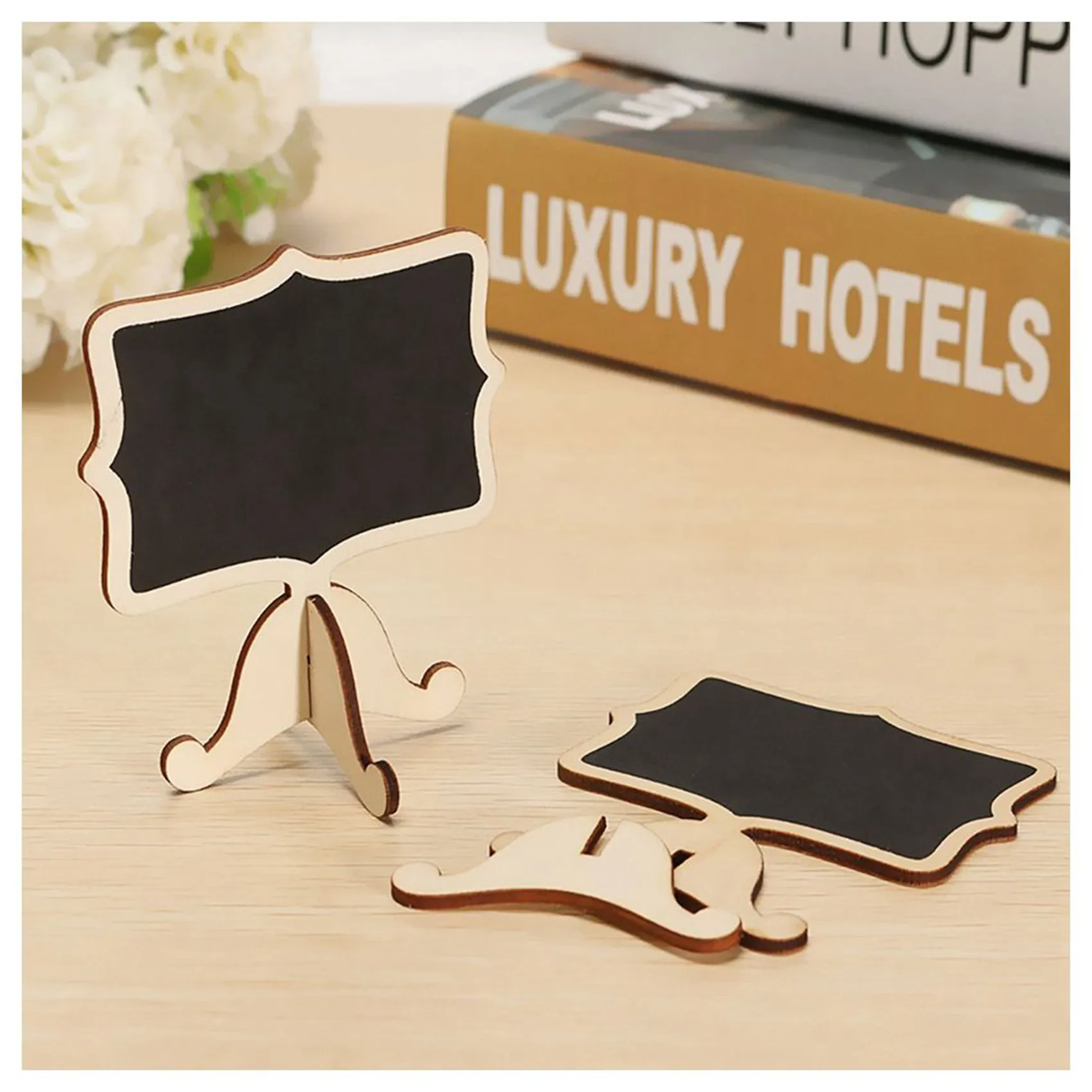 Paquete de 45 tarjetas de pizarra con soporte de caballete, carteles de pizarra pequeños rectangulares de madera para bodas, fiestas de cumpleaños