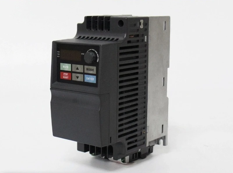 Single-phase small frequency converter