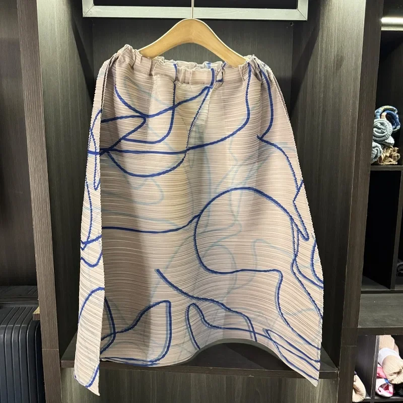

Miyake Pleated Print Half Skirt 2025 Summer Fall New Pleats Casual Versatile Thin Plus Size Irregular Printed Half-body Skirt