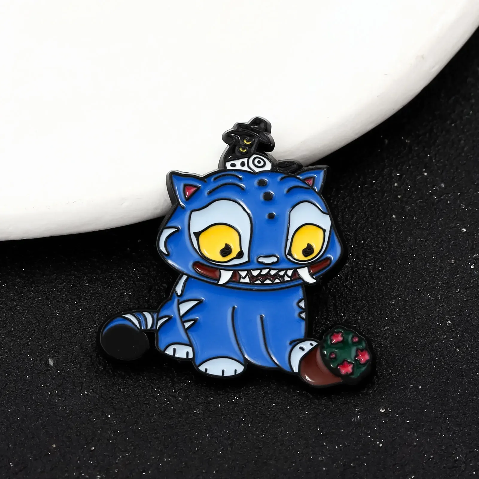 Beliebte K-POP Devil Hunter Girl Group Emaille Abzeichen Krähe Tiger Bär Tier Abzeichen Frauen Männer Hut Rucksack Zubehör