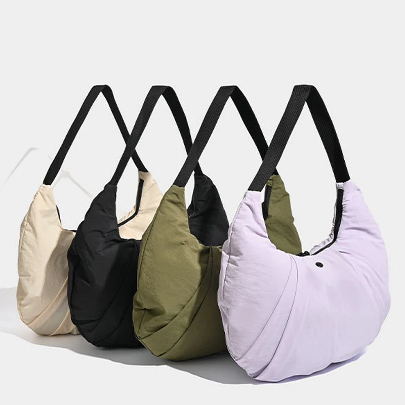 

Versatile Horn Nylon Yoga Bag Fitness Bag 2024 New Lightweight Large-capacity Bag Dumpling Bag Trendy Crescent Bag