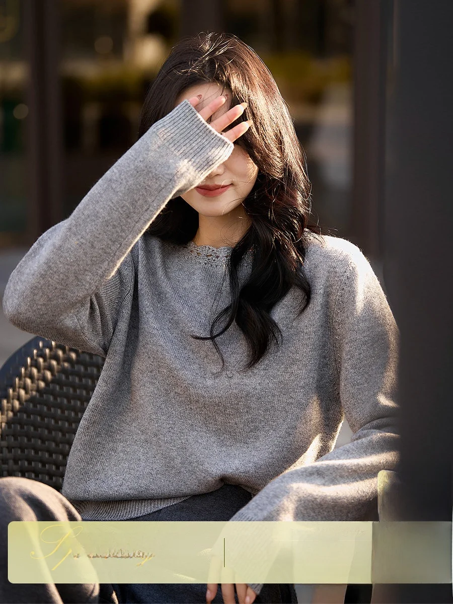 

Новый женский вязаный шерстяной свитер с круглым вырезом, мягкий, с длинными рукавами, ажурный дизайн, теплый, повседневный, модный