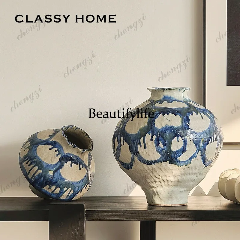 Jingdezhen Ming blue and white blown glaze craft vase wabi sandy wind new Chinese restaurant ornament