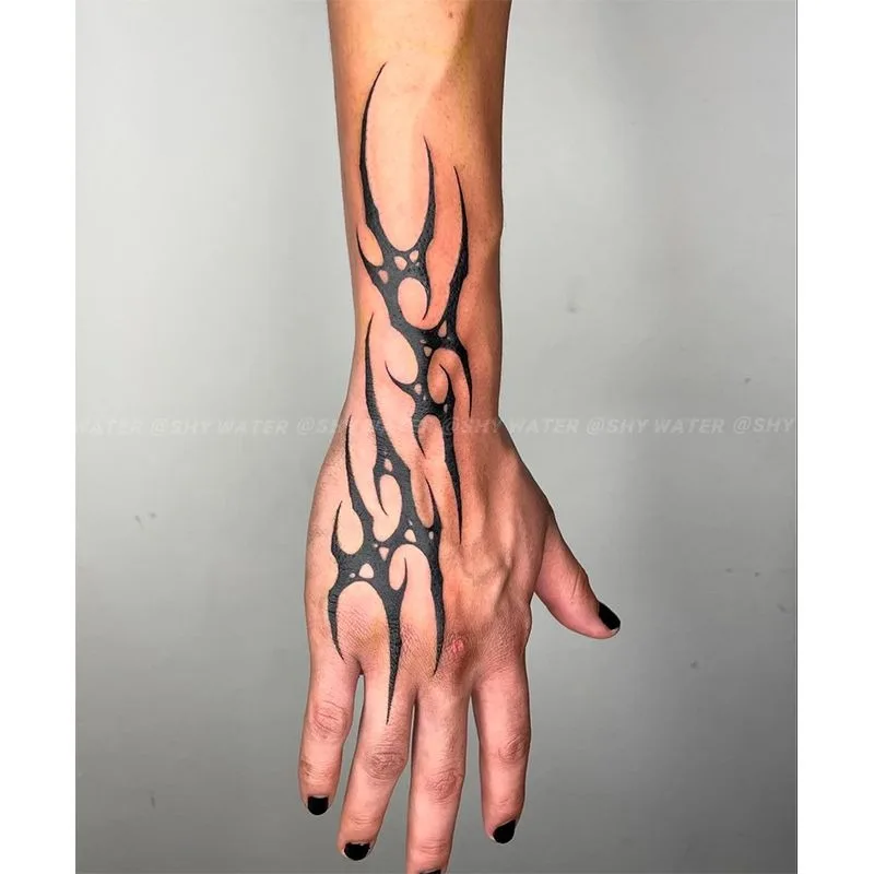 Punk Black Crack Temporary Tattoo Stickers Man Back of Hand Fake Tattoo for Woman Goth Lasting Tatoo Stickers Art Tattoo Sticker