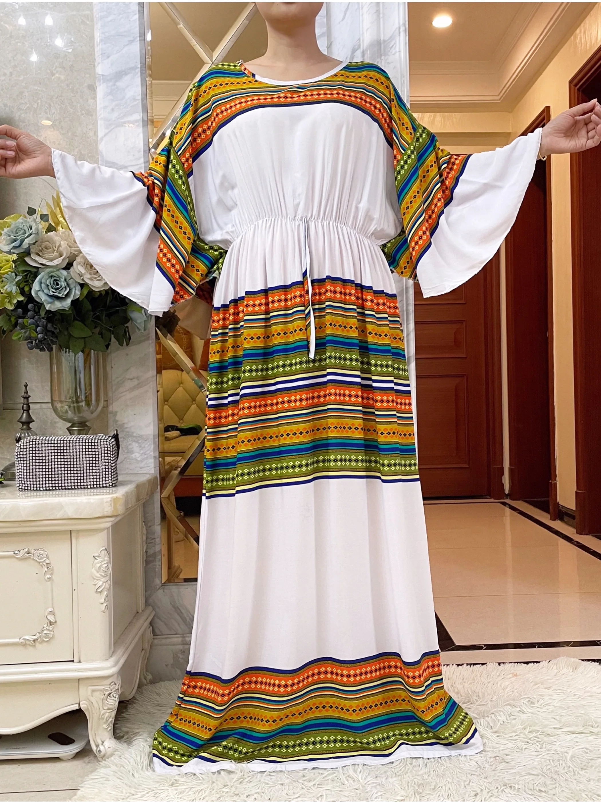 2024 New African Kaftan Women Cotton Abaya Dresses Batwing Sleeve Loose Style Dashiki Dubai Stripe Lady Elastic waistband Dress