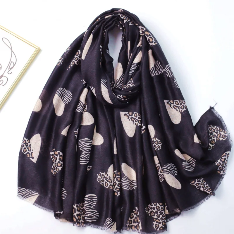 

Леопардовый принт в форме сердца, заводская распродажа, шарф с живым принтом, осень-зима, унисекс, универсальный теплый шарф, шаль