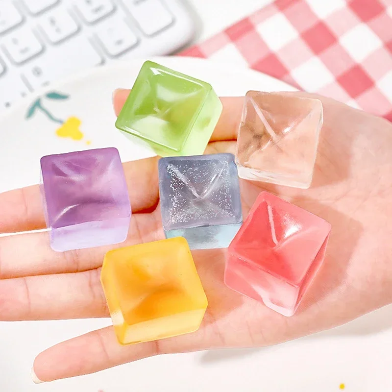 5Pcs Squishy Ice Cube Fidget Toy per autismo ansia ADHD Anti Stress Squeeze block bomboniere regali bambini e adulti