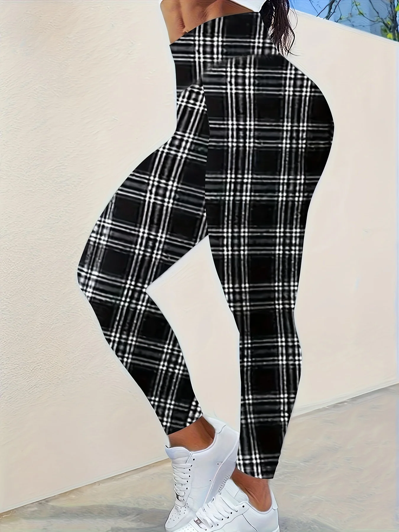 Plus Size Oversized women\'s checkered printed tight leggings