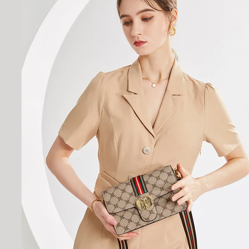 

Elegant Designer Structured Satchel Diaper Bag For Women Luxury Leather Tote Large Capacity Stylish Crossbody Shoulder Bag Shape