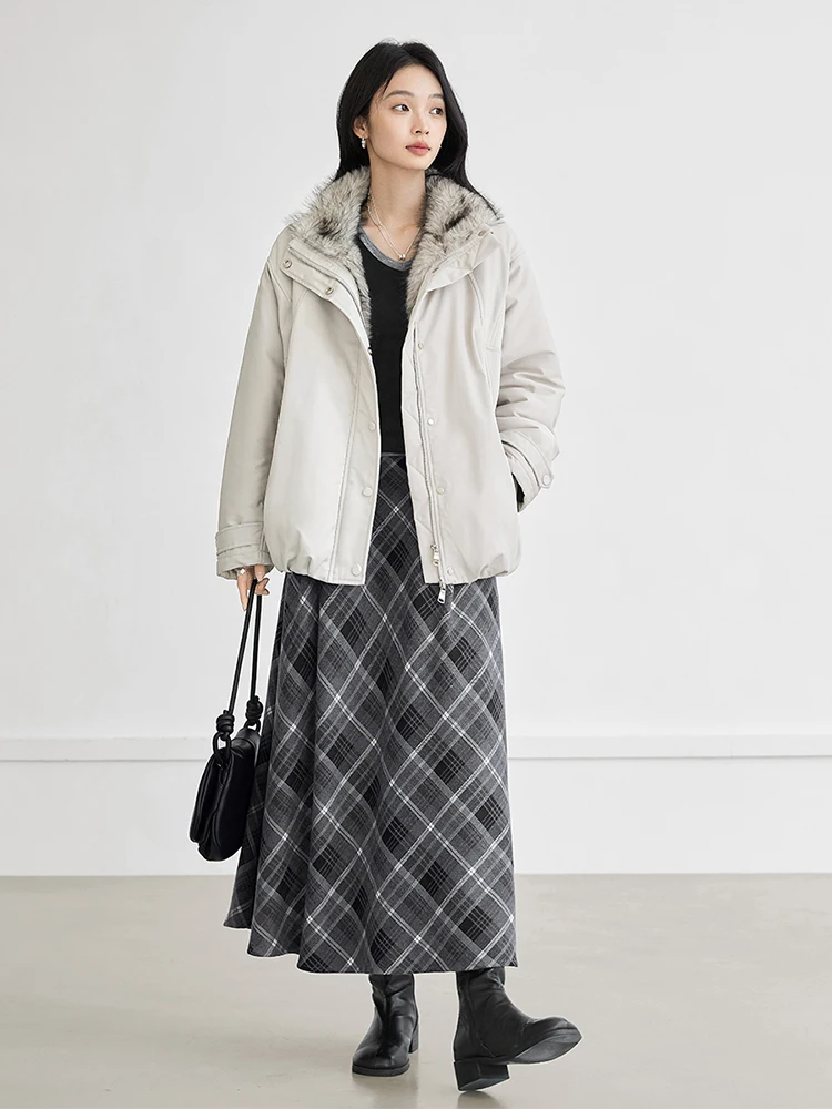 Cappotto corto da donna con silhouette di boccioli di fiori retrò, nuovo stile invernale 2025, fodera in pelliccia di coniglio sintetica di fascia alta, pelliccia ecologica