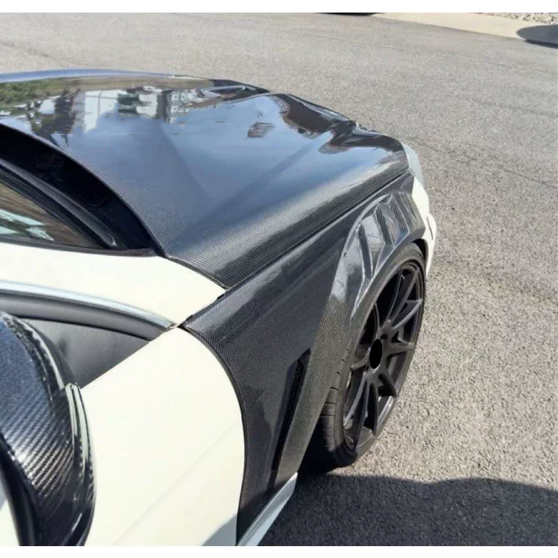 

Carbon Fiber Fender for Mercedes Benz C-Class W204 C63 AMG modified front bumper fender wing Surround Body kit