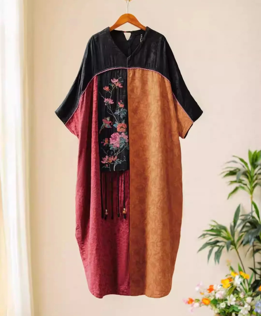 National style womens dresses Spring vintage robe Embroidered linen patchwork Chinese style dresses Luxury plus-size Long dress