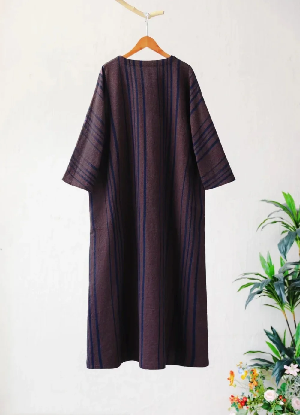 Chinese style robe Vintage cotton linen Patchwork stripe dresses Luxury embroidery casual loose women clothing