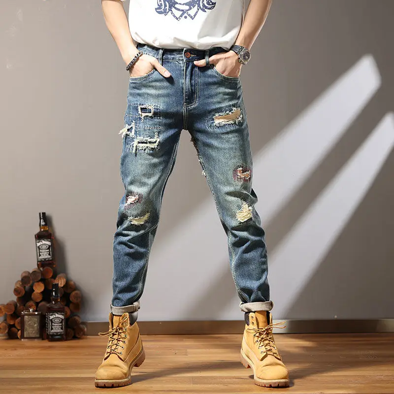 Korean Version 2023 Fashion Brand New Summer Fashion Versatile Embroidery Perforated Retro Men's Jeans Elastic Feet ripped jeans