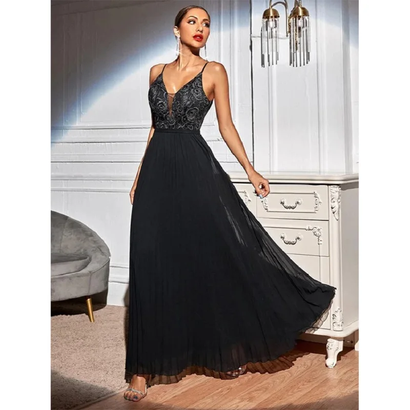 

2022 New Sleeveless Deep V Sexy Fashion Dress Suspender Bright Gold Big Swing Banquet Dress Women