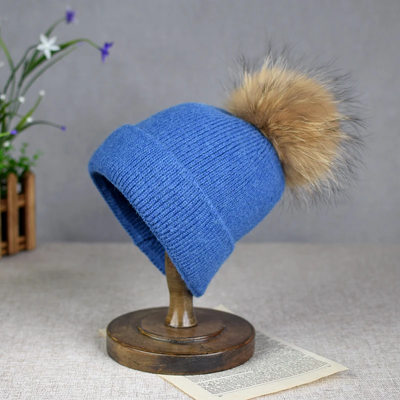 Hot selling autumn and winter parent-child woolen hats raccoon fur balls warm sleeves knitted hats trendy