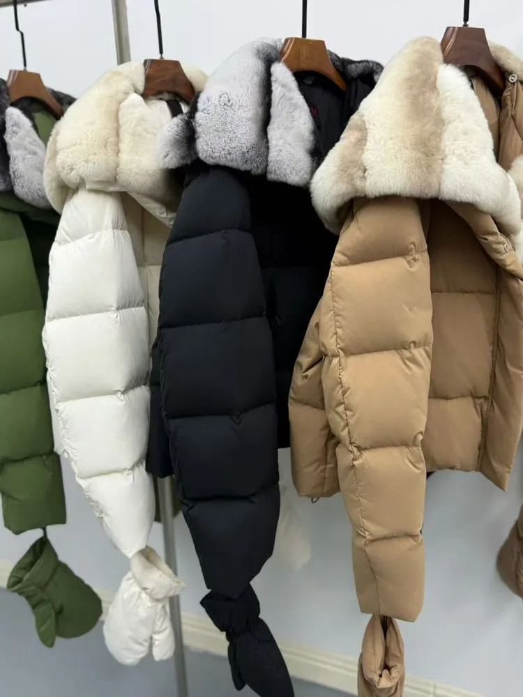 Winter 2025 Women's ort Puffer Jaet White Goose down Fur Collar Hat Inteated Casual Gloves Outerwear Korean Sle