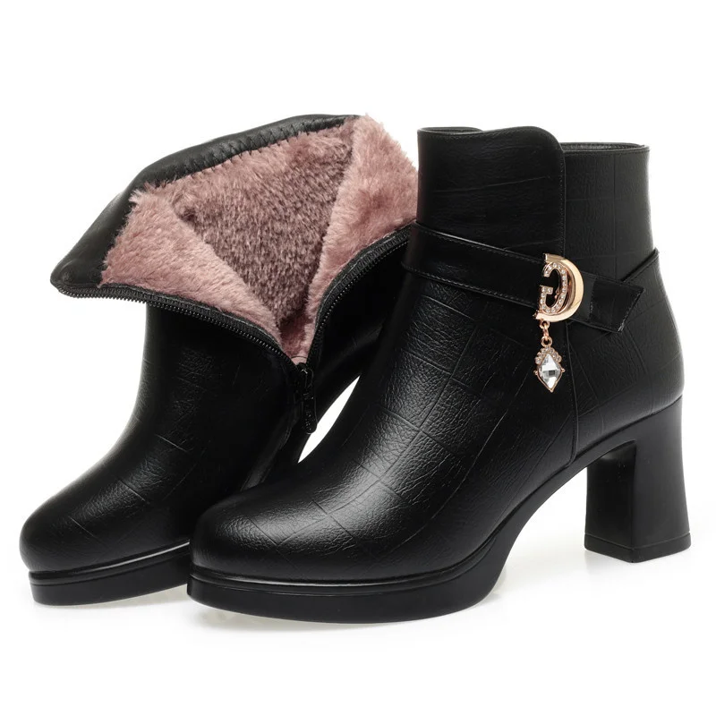 Moda inverno donna stivaletti in morbida pelle spessa peluche stivali da neve caldi stivali antiscivolo madre tacco alto suola spessa scarpa