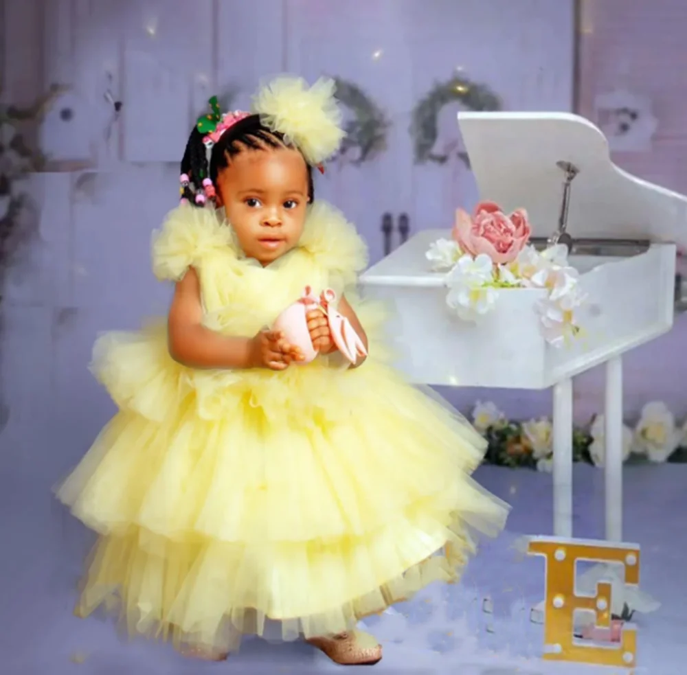 

Customized Flower Girl Dress For Wedding Yellow Sleeveless Lace Tulle Puffy Cute Baby Birthday Party First Communion Ball Gown