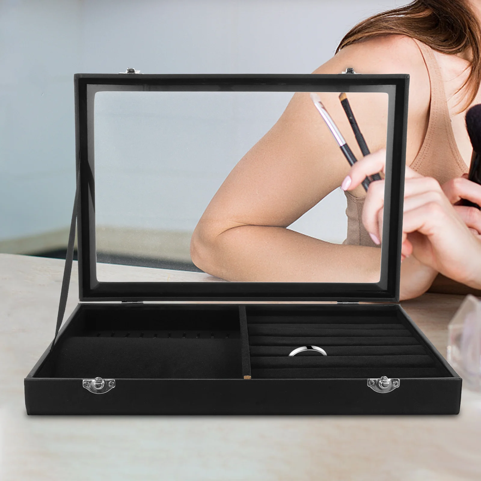 Jewelry Storage Box Organizer Lint Case Compact Lightweight Design Jewelry Holder for Ring Earring Necklace Bracelet