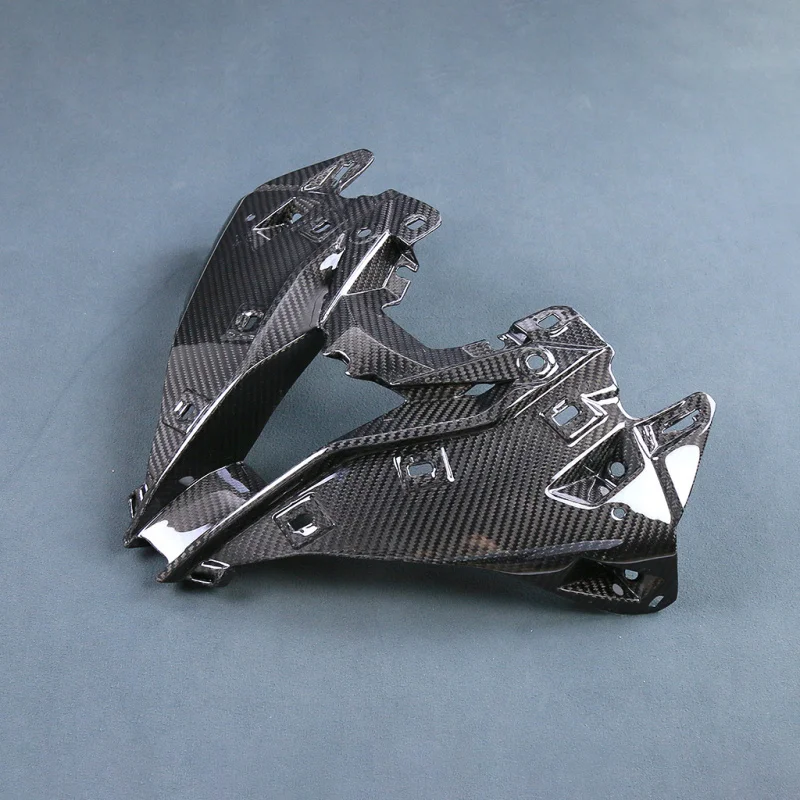 Suitable for BMW S1000RR Motorcycle Modification Parts Carbon Fiber Air Intake Cover Front Inner Panel