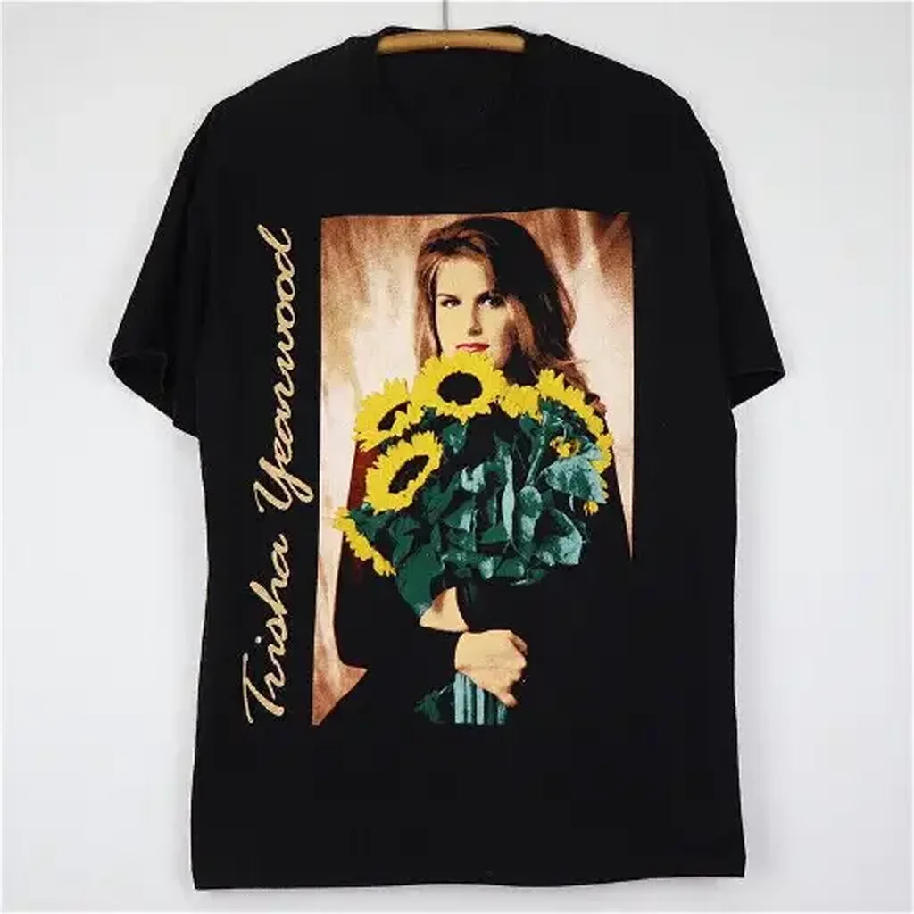 Trisha Yearwood with sunflower T-shirt short sleeve black S to 5Xl black 1F817