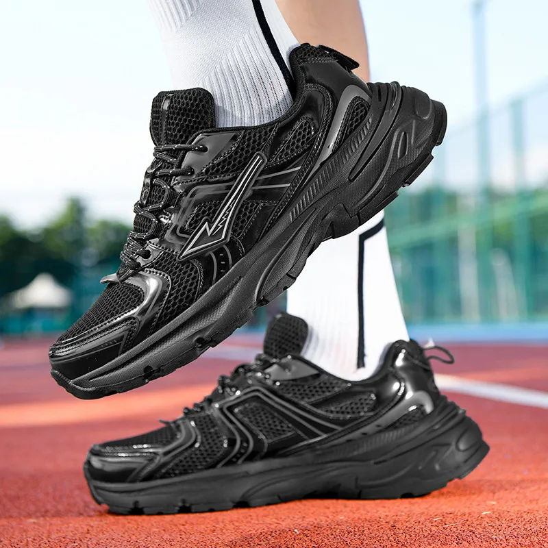 Summer Breathable Mesh Running Shoes Men's Retro Casual Sneakers Light Outdoor Walking Shoes Fashion Sports Trainers Unisex 35-45 view 3