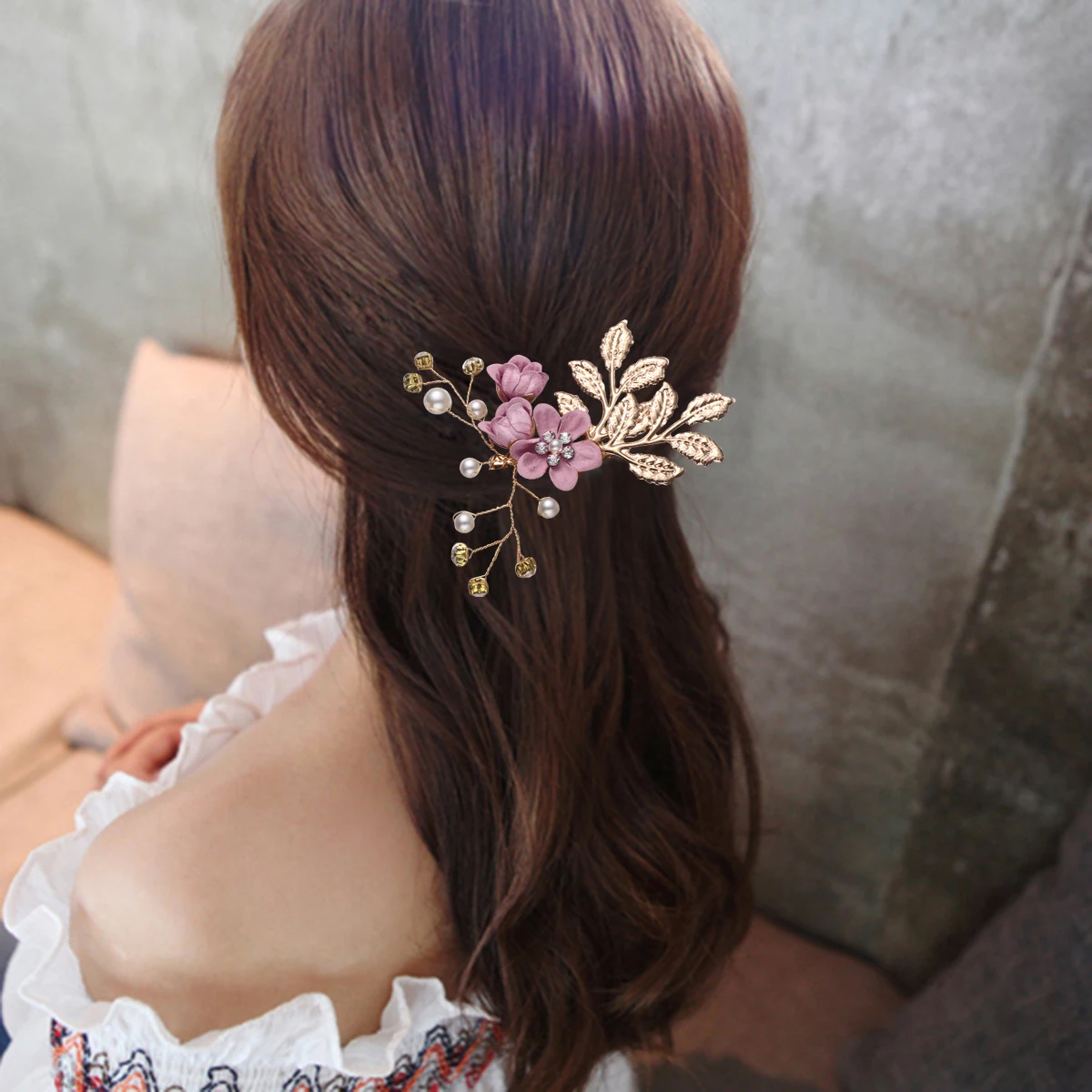 

3pcs Crystal Comb Artificial Pearl Floral Wedding Bridal Headdress Accessory For Brides Bridesmaids Special Occasion Rhinestone