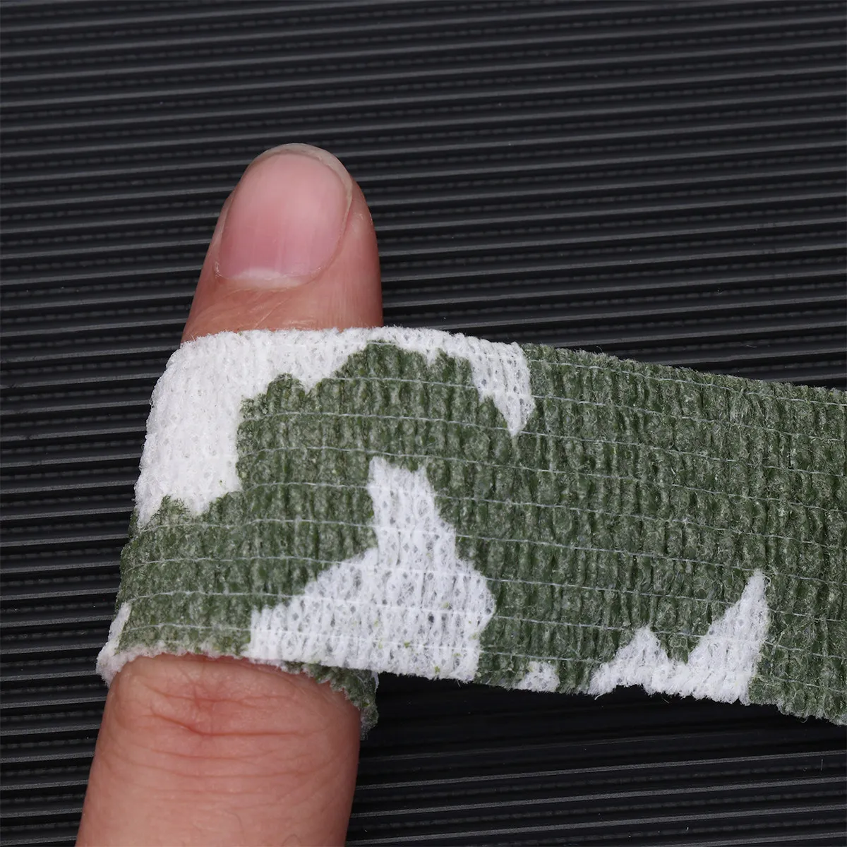 1Pcs Camouflage Self Stick Elastic Bandage Wrap Nonwoven Material Flexible Strong Support First Aid Compression Sports Recovery