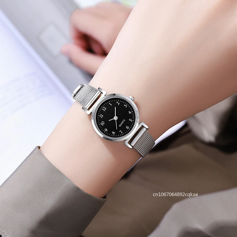 Luxury Female Watches Clock Wrist Watch Fashion Quartz Watch for Women White Black Stainless Steel Band Classic Watches Gifts