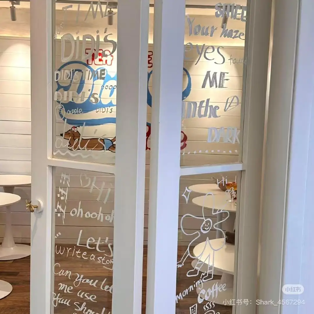 

Многофункциональный (6-в-1) водородно-кислородный умный аппарат для глубокой очистки пор, вакуумной чистки, увлажнения и лифтинга кожи лица