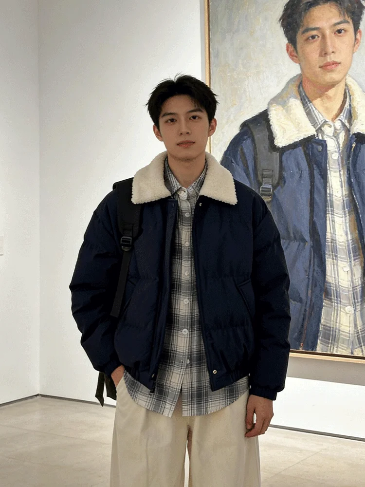 

Thickened Short Lamb Velvet Cotton Jacket Men's Style Autumn Winter College Style Sandwich Cotton Outerwear Warm Standard Fit