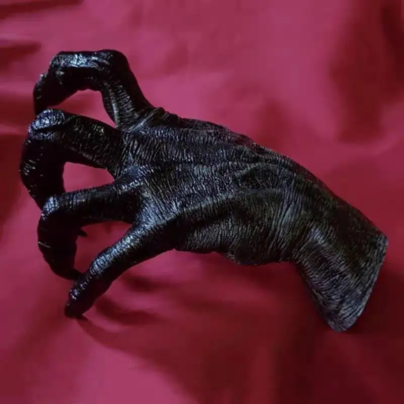 *uu. Devil's Hand Halloween Decoration Wall Hanging Devil Eye Witch's Hand Ornaments Tattoo Shop Bar Wall Decoration view 5