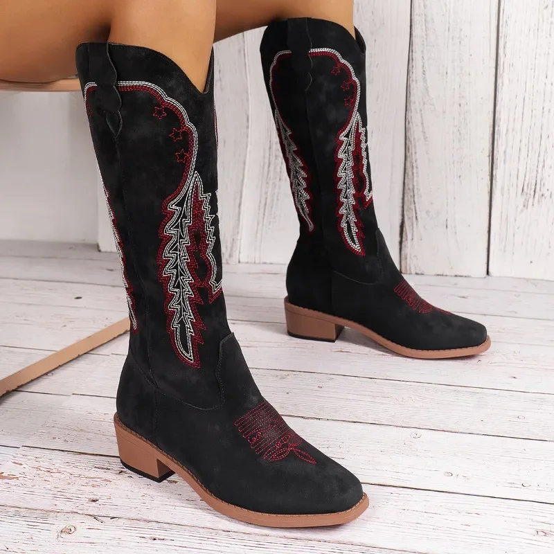 Women's Single Boots New Mid-cylinder Vintage Embroidered Totem Knight Boots Fashion Temperament Increase Non-slip Shoes