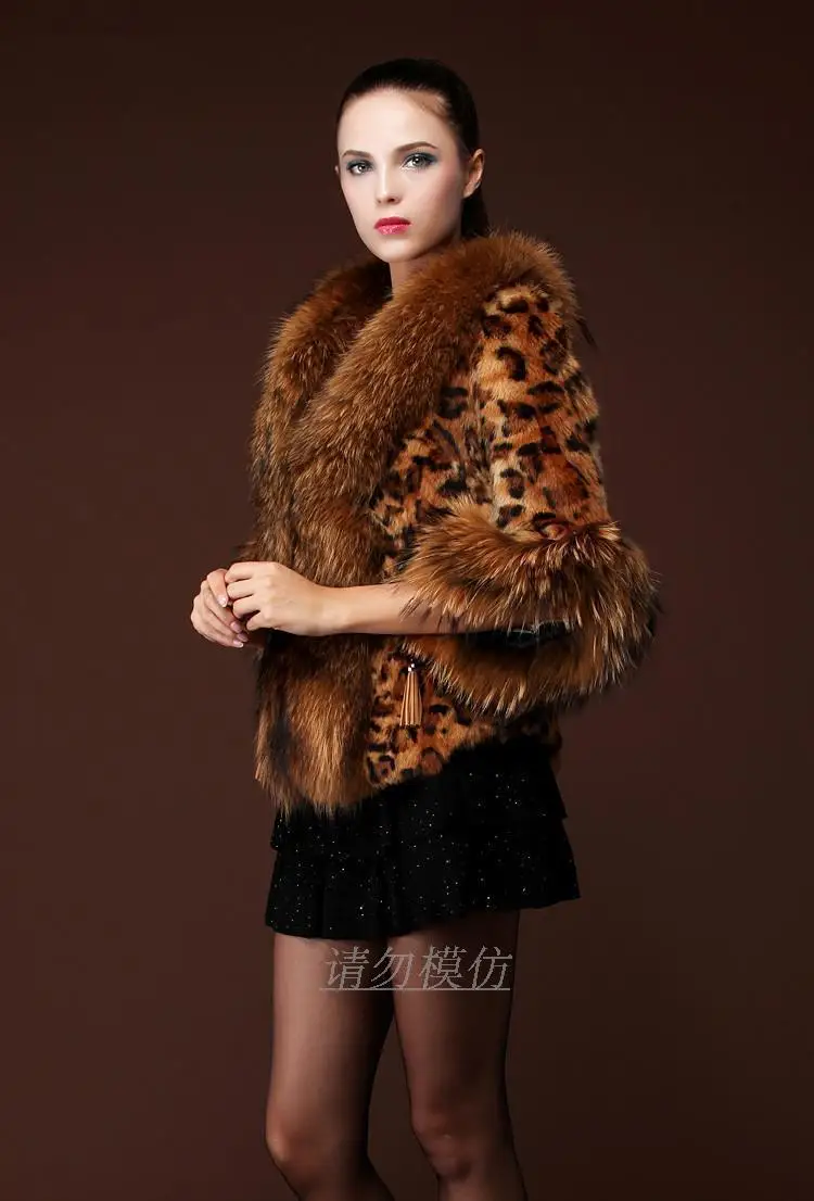 Imitation Raccoon Fur Collar High Imitation Leopard Jacket Seven-quarter Sleeve Big Collar Short Temperament Fluff Jacket Winter