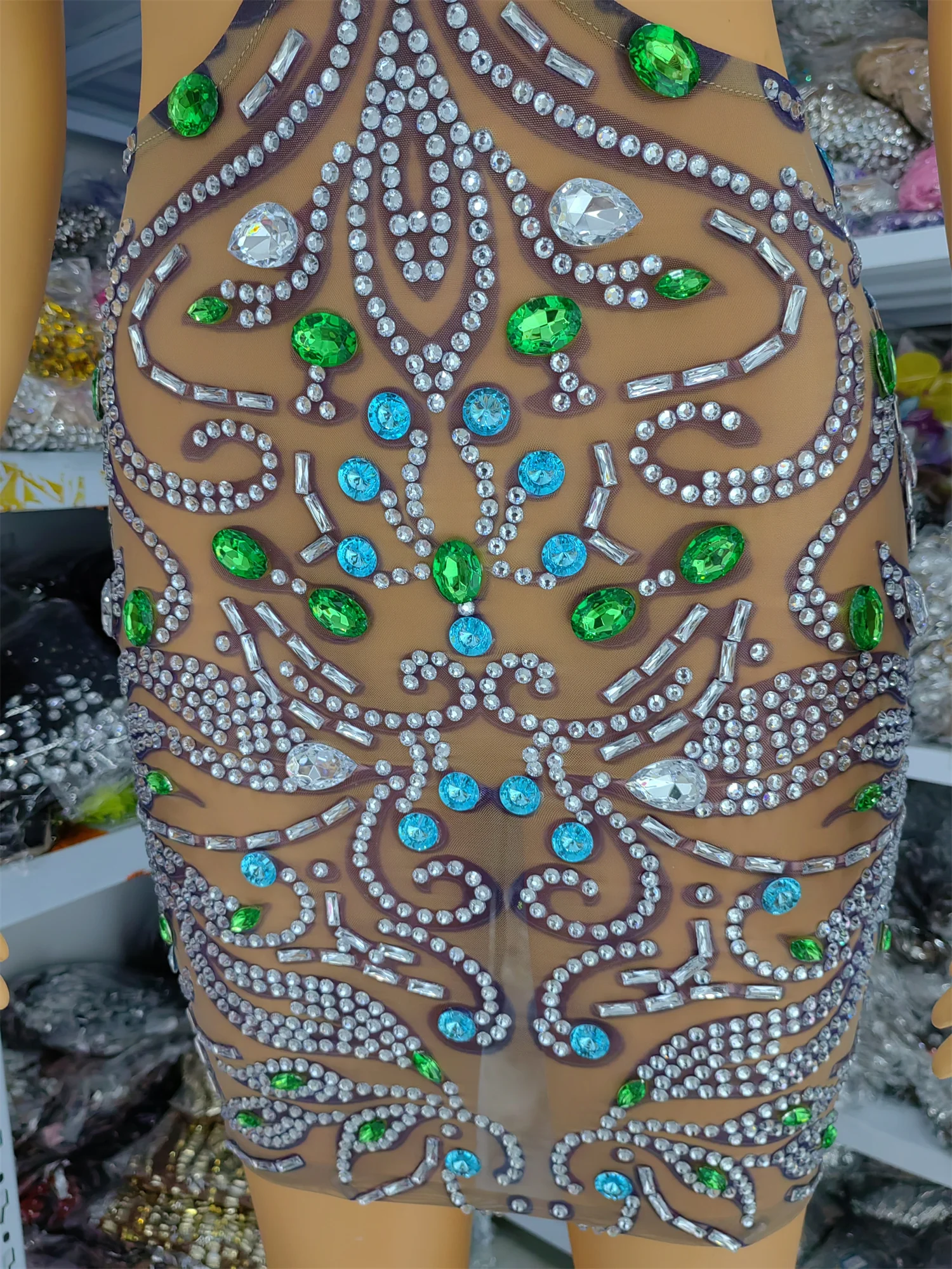 فستان مثير للنساء قطع أحجار الراين الديكور Bodycon البسيطة انظر من خلال فستان النادي المسائي ملابس النوم أزياء فتاة الإستعراض