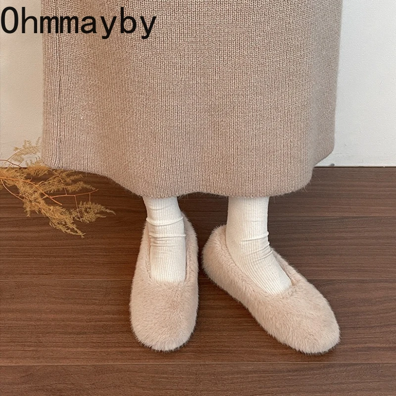أحذية نسائية مسطحة من القطن الدافئ من الفرو مريحة ونعل ناعم قصير من القطيفة أحذية ماري جين للارتفاع الداخلي في الهواء الطلق أحذية شتوية سهلة الارتداء