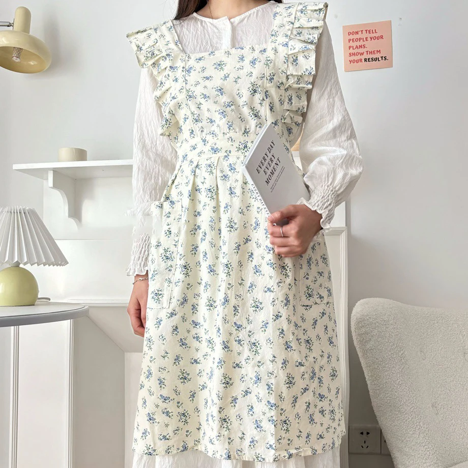 Korean Style Fresh Floral Apron with Ruffled Edges Ladies' Home Kitchen Baking Workwear Cross Straps Anti Drop Cotton Apron