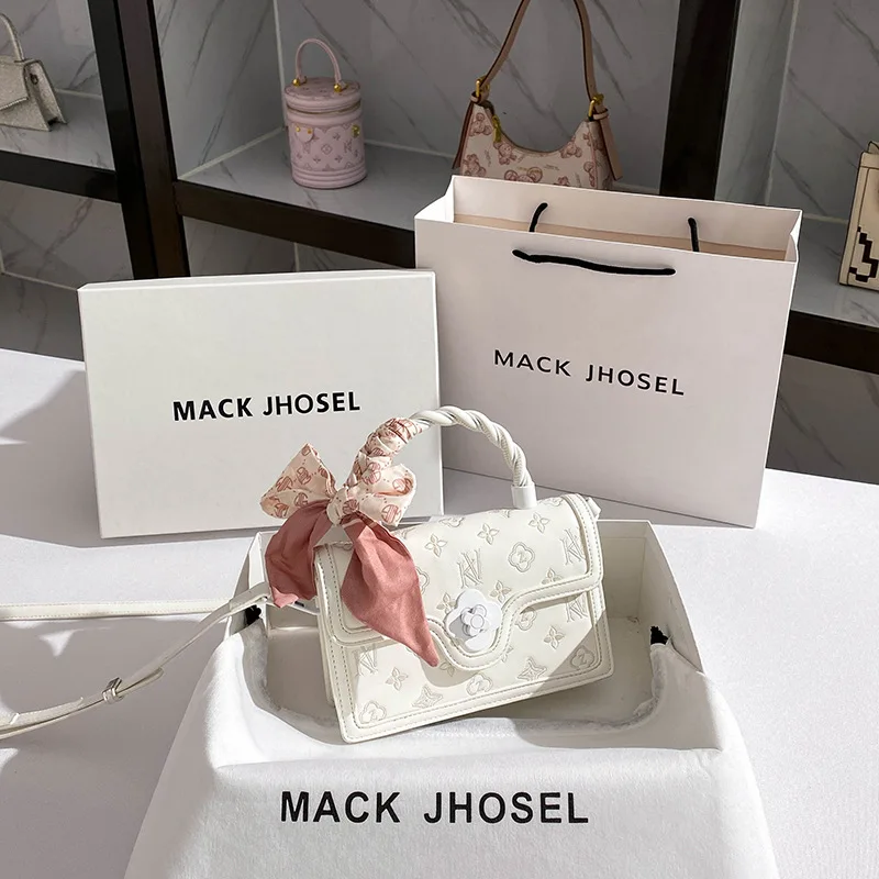 

Chic Casual Commuter Diaper Bag For Women Elegant Leather Crossbody Handbag Designer Minimalist Retro Fashion Large Capacity