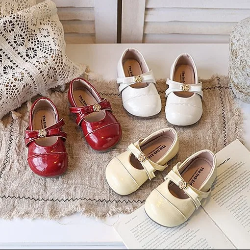 

Spring Autumn Children's Flats Solid Color Retro Little Girl Leather Shoes Simple Versatile Kids Causal Fashion Shoes Soft Soled
