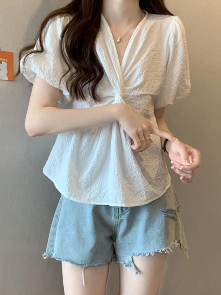 Slimming V-Neck Short Sleeve Women's Summer Shirt Design Sense Cross Doll Top plus Size Cover Stomach Bubble Sleeve T-Shirt