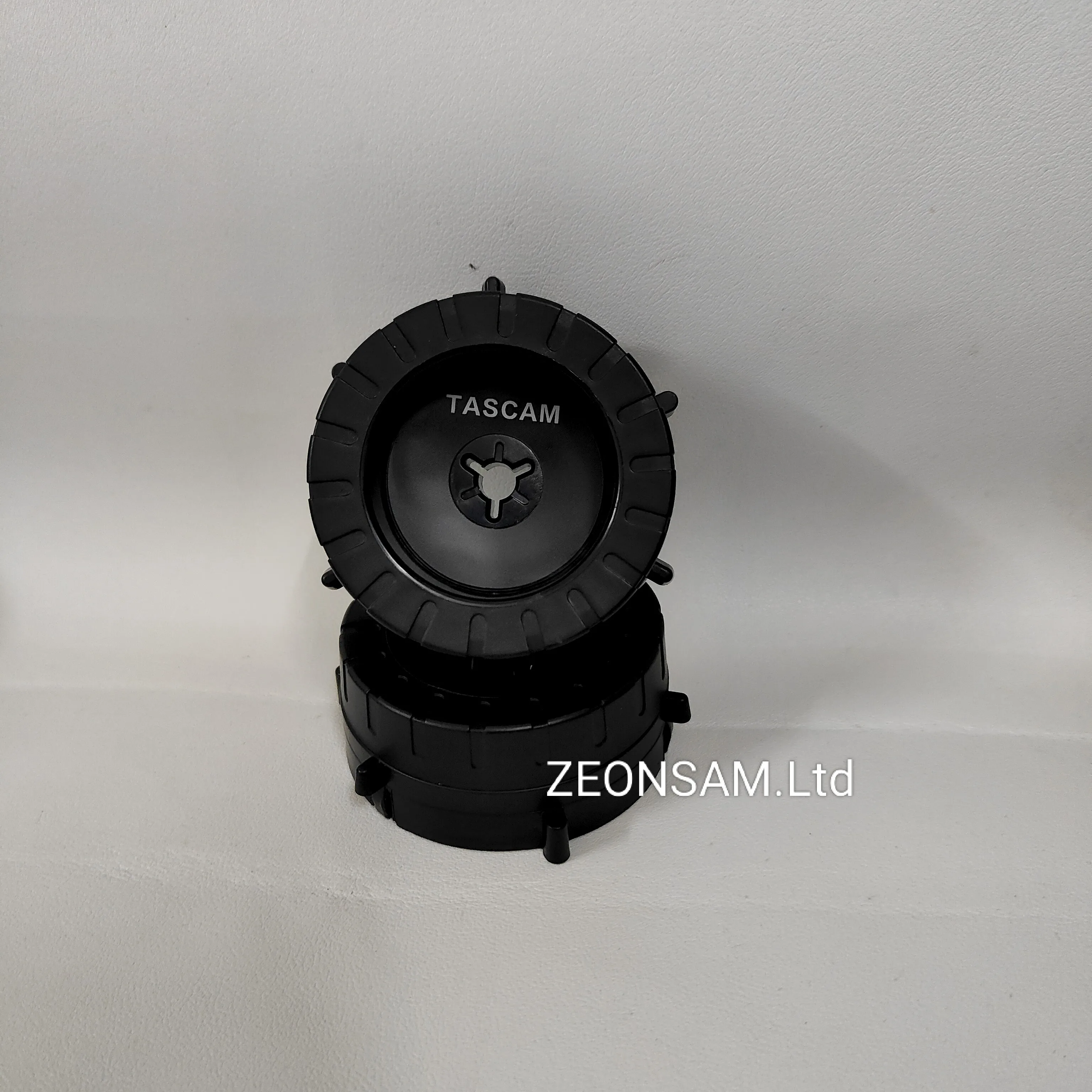 1 زوج فتاحة أطقم NAB مهايئ توزيع قاعدة بلاستيكية لبكرة إلى بكرة مسجل ل Tascam