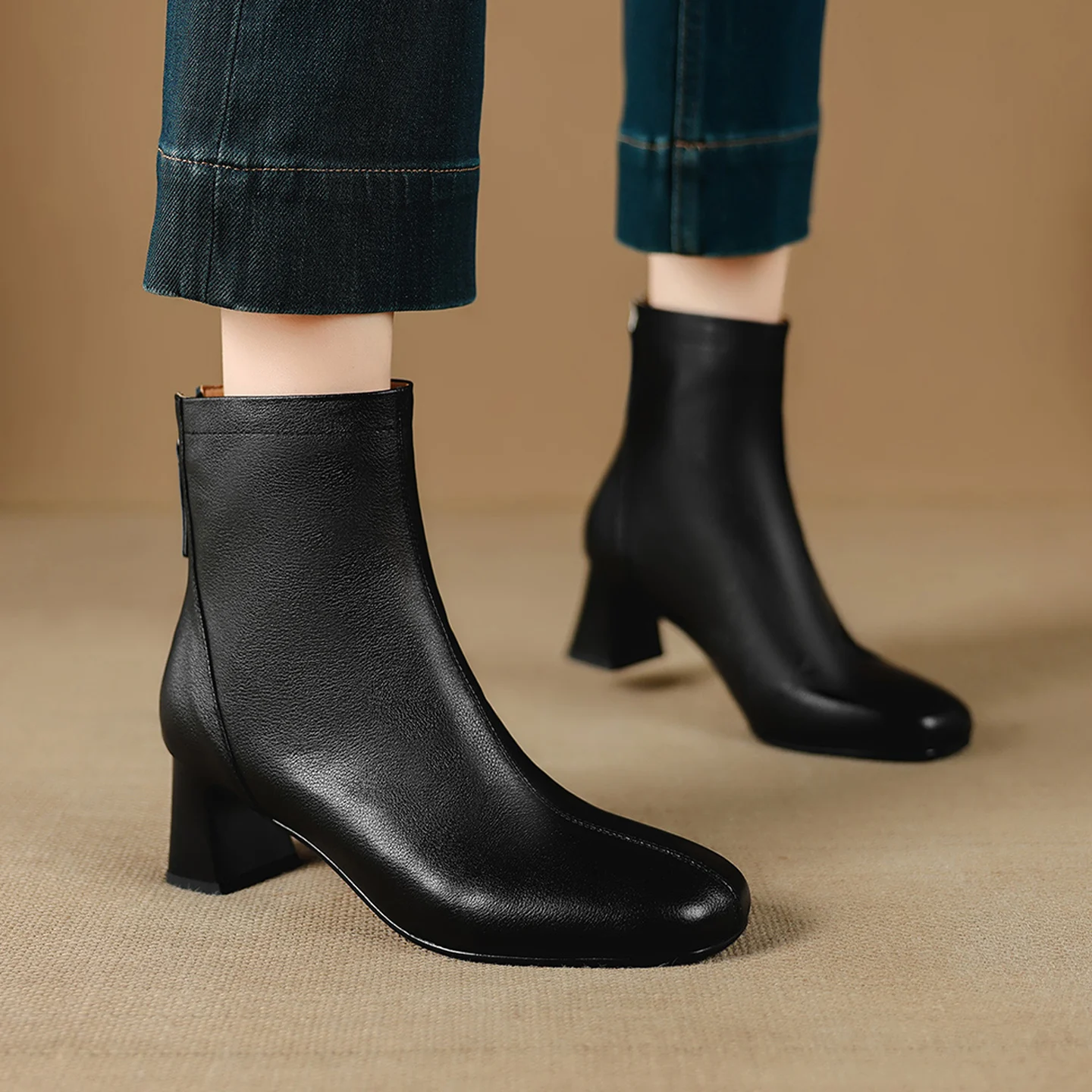 2026 new autumn winter women ankle boots natural leather plus size 22-25cm cowhide back zip  round toe short boots fashion