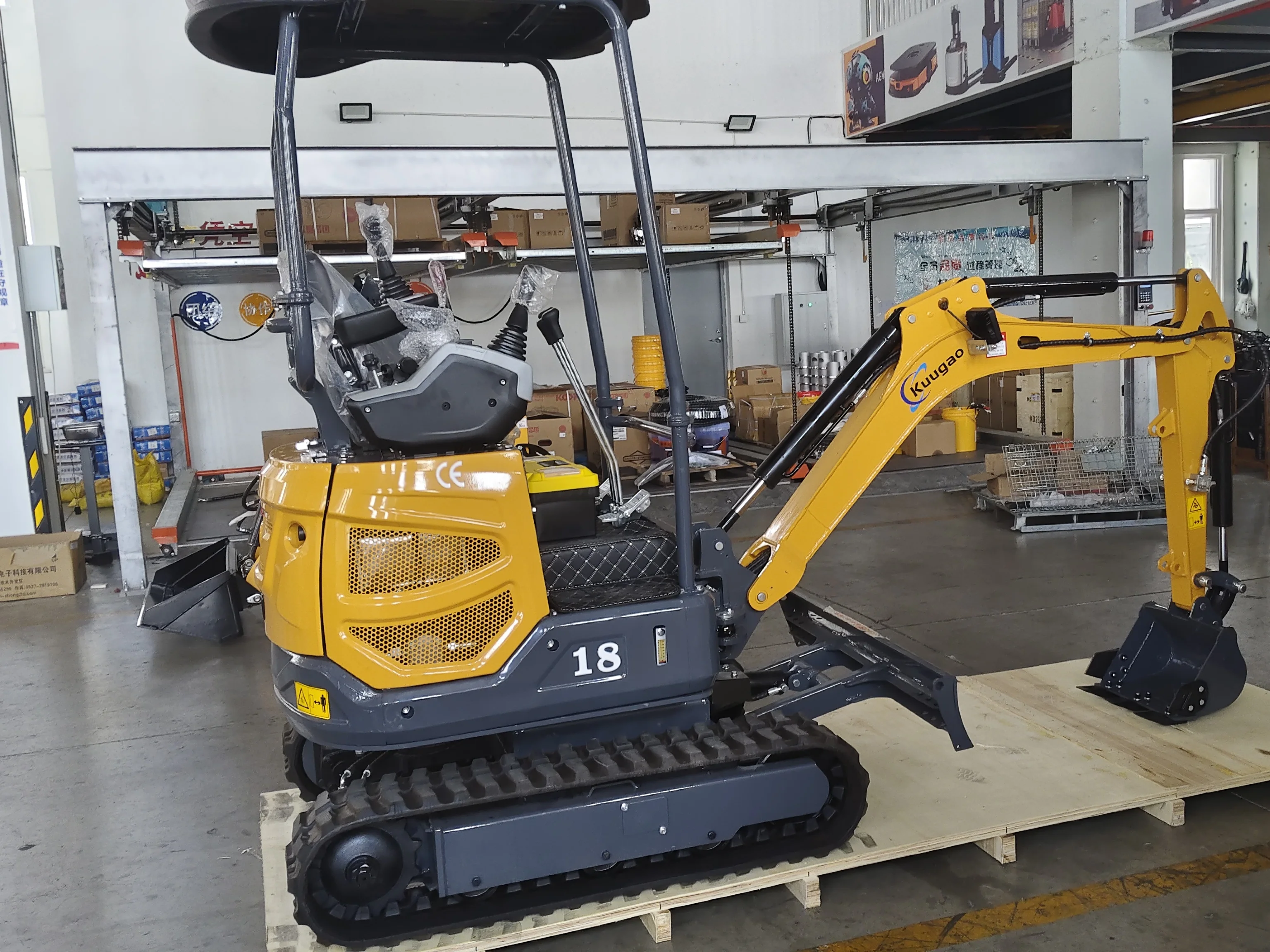 1.5 ton 1.8 ton Mini Excavator Free Shipping Customized Multi-function  Kubota Engine Digger Small Crawler Farm Excavators Home