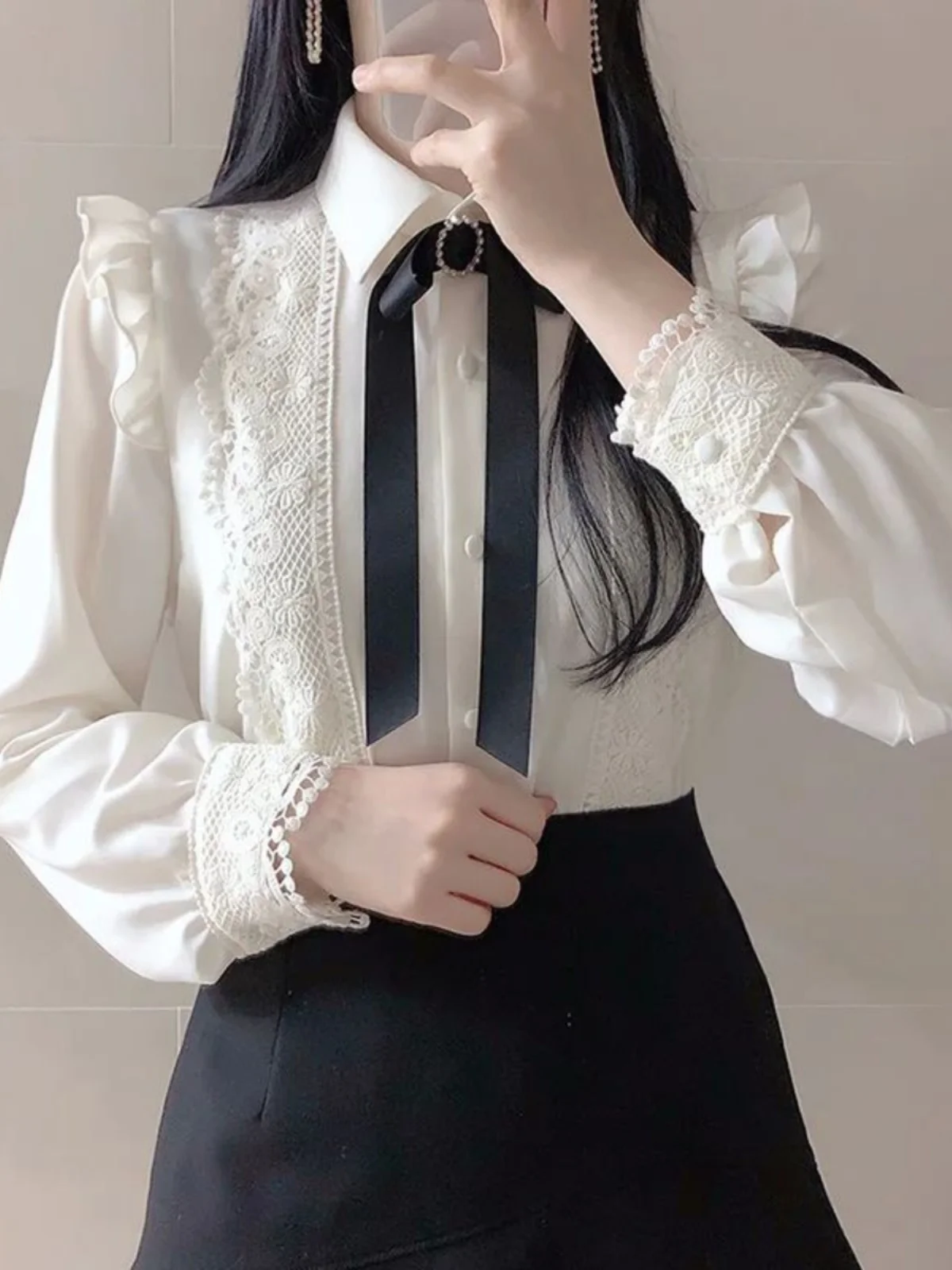 Long Sve Lace irt Baby Collar Doll Ne Street Sle Loose Fit  Color Spring Faion for Women 8-35 Years Old