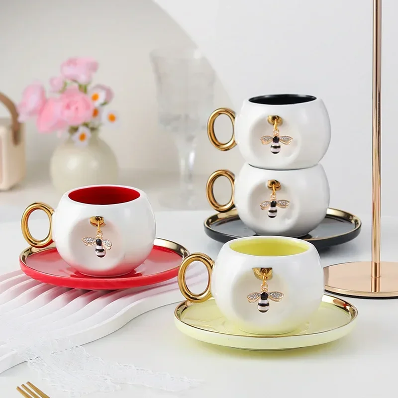 

Creative Ceramic Bee Coffee Cup Saucer Household Ceramic Cup Espresso Coffee Cups Afternoon Tea Black Tea Cups Saucer