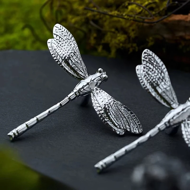 Nordic Dragonfly Single Hole Brass Furniture Handles Luxurious Kitchen Drawer Door Knobs Hardware Furniture Dresser Cabinet Pull